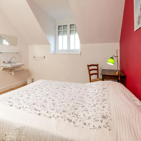 La Solaine By Interhome * Saint-Malo