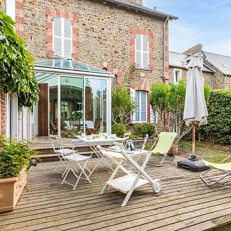 La Solaine By Interhome Holiday home Saint-Malo